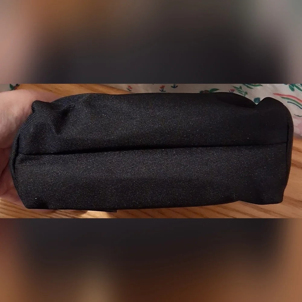 NWT Salvatore Ferragamo & Alitalia Magnifica Black Nylon Cosmetic Toiletry Pouch